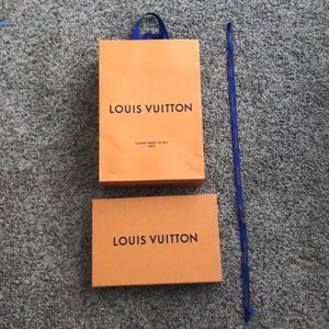 Louis Vuitton Packaging